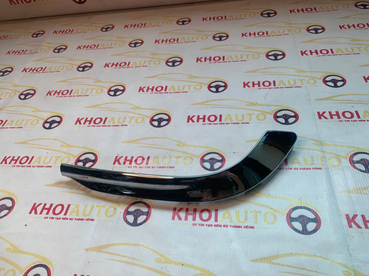 Mạ Cản Sau MERCEDES W253 GLC200 GLC300 2019-2021 Trái (LH) A2538858306