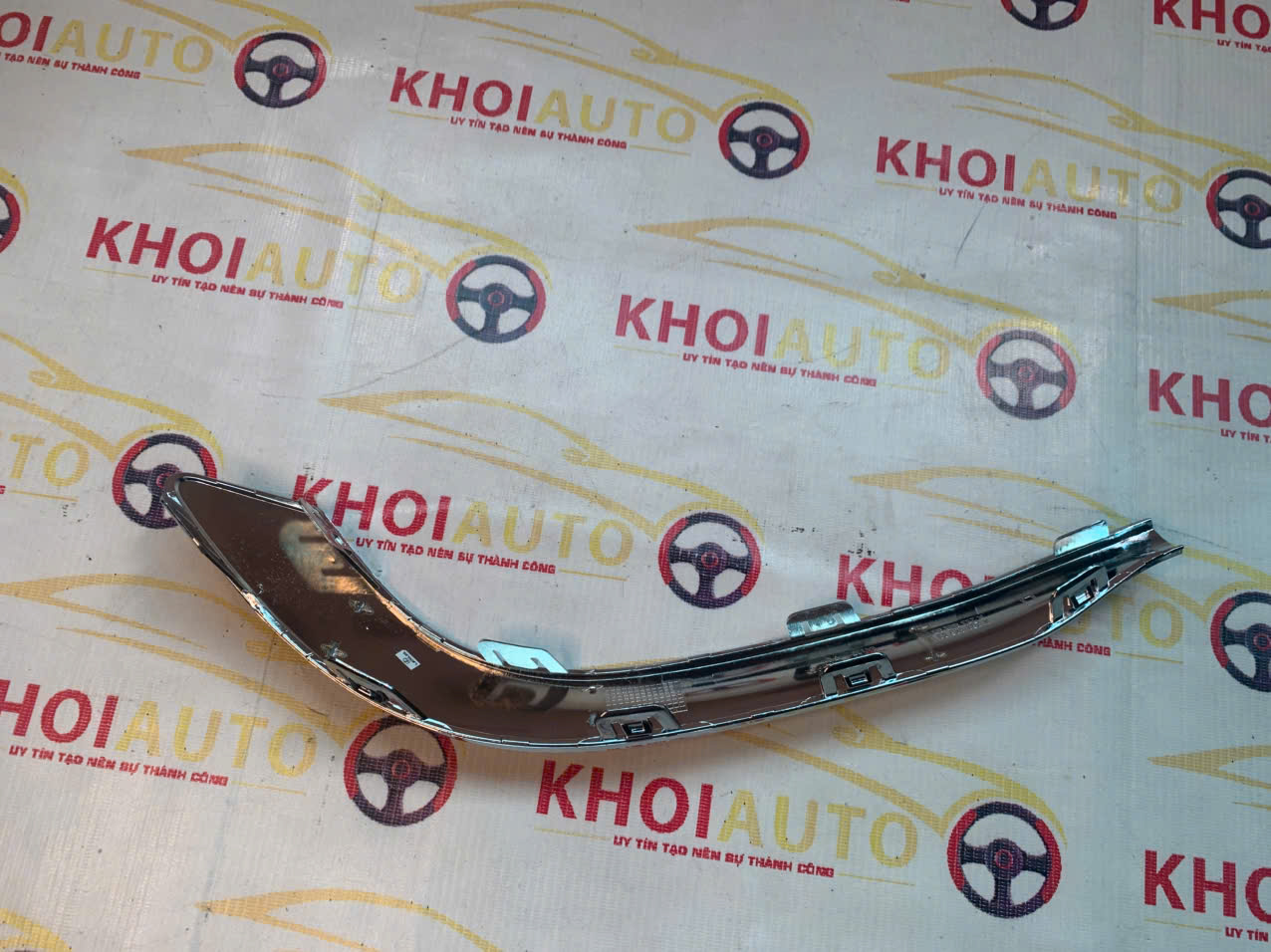 Mạ Cản Sau MERCEDES W253 GLC200 GLC300 2019-2021 Trái (LH) A2538858306
