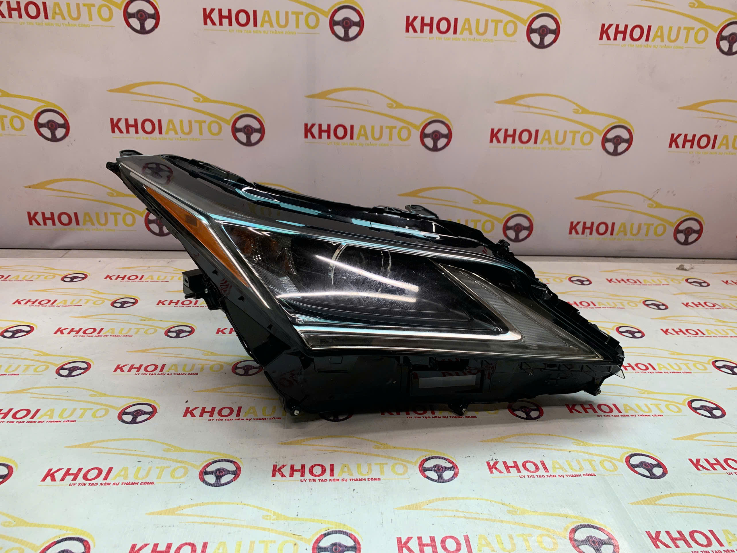 81110-0E260 Đèn Pha RX200t 2016-2081110-0E260 Đèn Pha RX200t 2081110-0E260 Đèn Pha RX200t 2016-2018 Phải (R81110-0E260 Đèn Pha RX200t 2016-2081110-0E260 Đèn Pha RX200t 2016-2018 Phải (RH) 811100E26081110-0E260 Đèn Pha RX200t 2016-2018 Phải (RH) 811100E26081110-0E260 Đèn Pha RX200t 2016-2018 Phải (RH) 811100E26018 Phải (RH) 811100E260H) 811100E26016-2018 Phải (RH) 811100E26018 Phải (RH) 811100E260